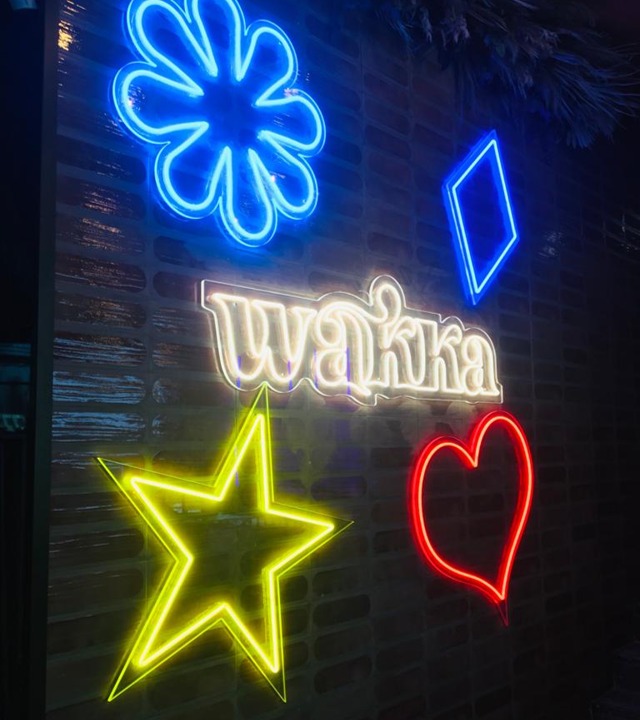 Neón Wakka